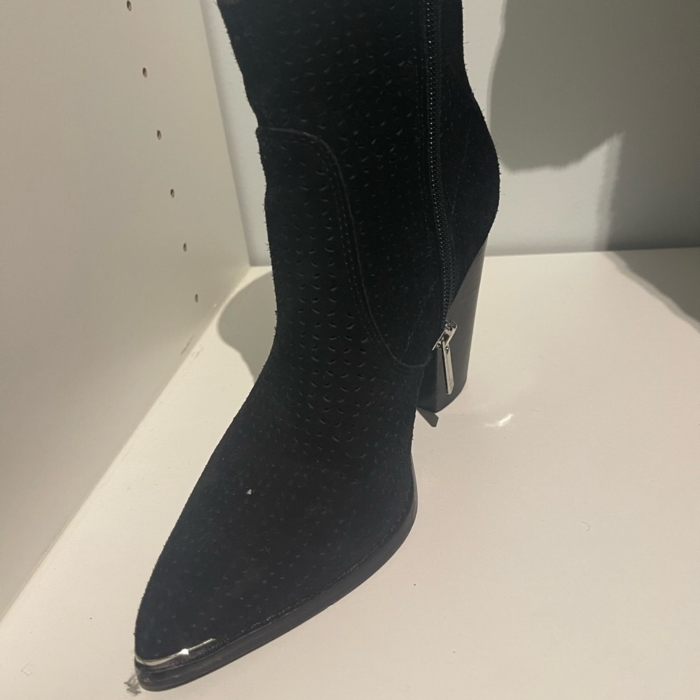 Black mesh velvet boots - marc fisher